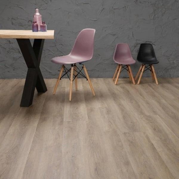 Smoked Grey click pvc