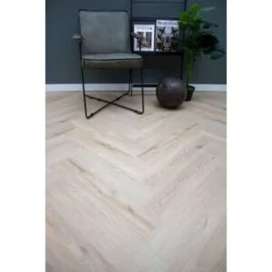 Light wood herringbone pattern flooring